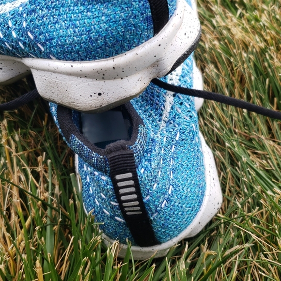 Nike - Picture 6 of 8